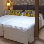 Aire De Sanabria Aparthotel 3*